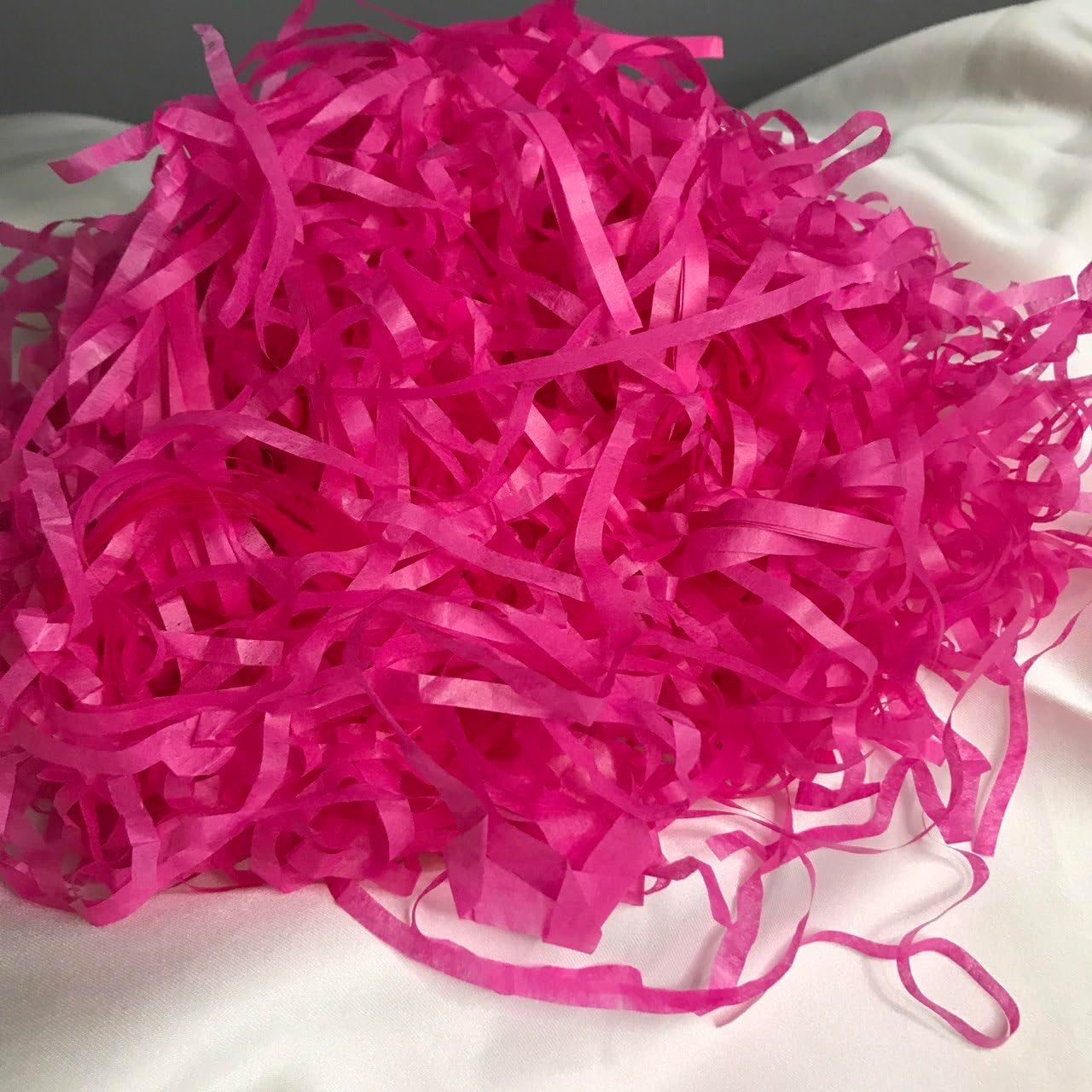 Fuşya Pelur Kağıt Kırpıntısı Shredded Tissue Paper - 50 gram